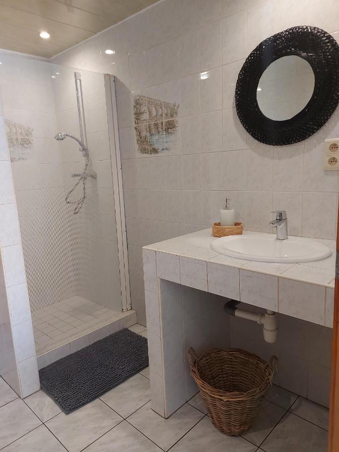 Appartement Rdc Plein Centre Avec Terrasse Visé 외부 사진