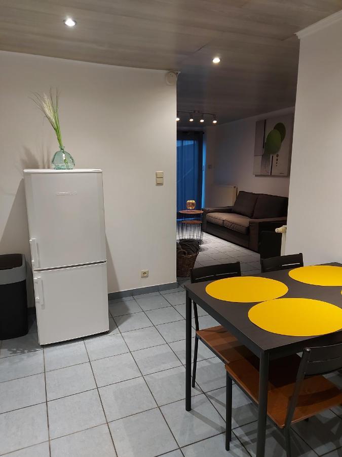Appartement Rdc Plein Centre Avec Terrasse Visé 외부 사진